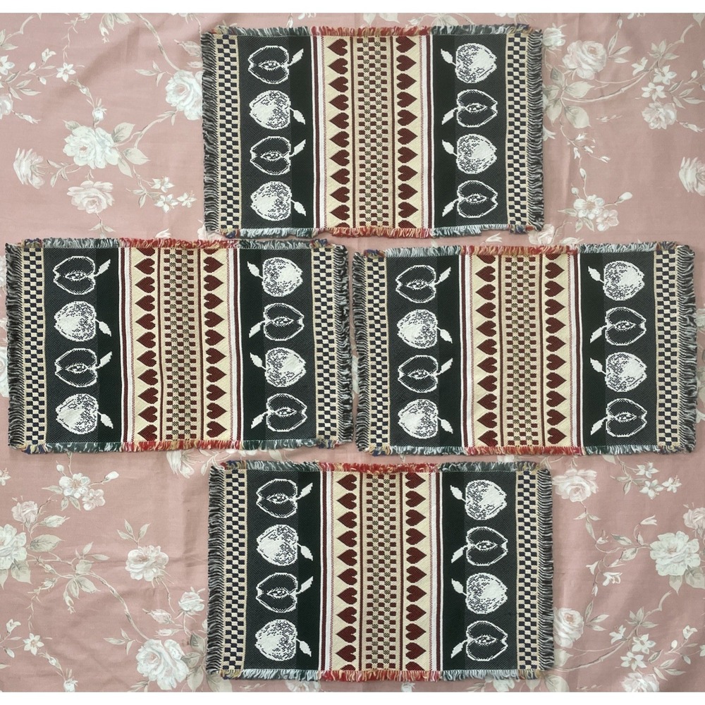 Vintage Placemats Cottage Core Tapestry Apples Hearts Country Kitchen Set Of 4